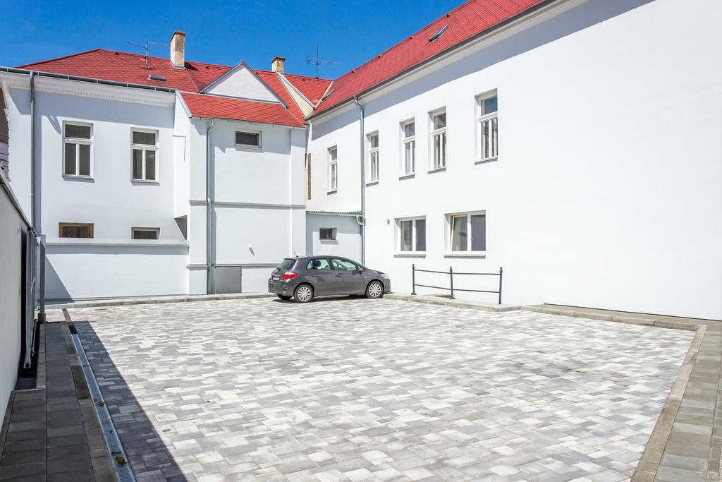 Penzion Apartmany Hradebni Uherske Hradiste Exterior photo