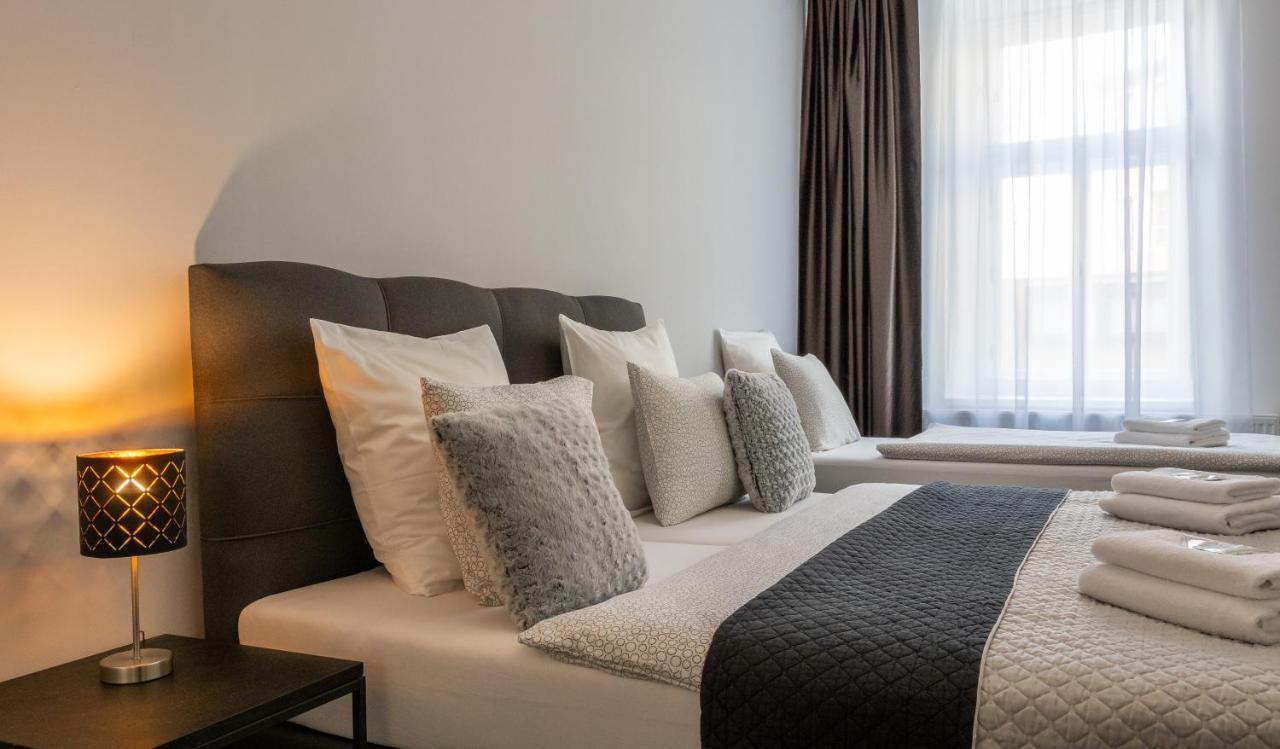 Penzion Apartmany Hradebni Uherske Hradiste Exterior photo